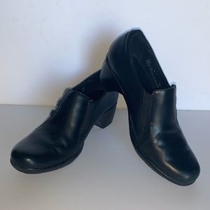 Clarks Black shoes size 7